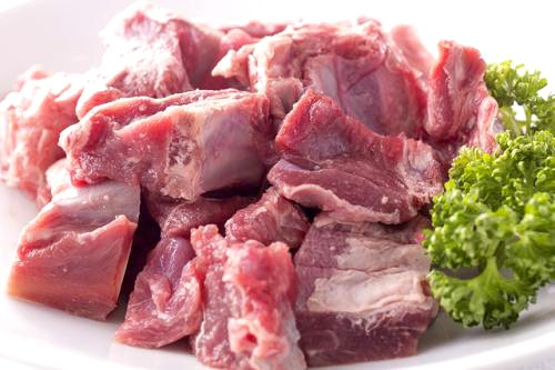 Lamb with bone 1kg（骨付きラム肉）
